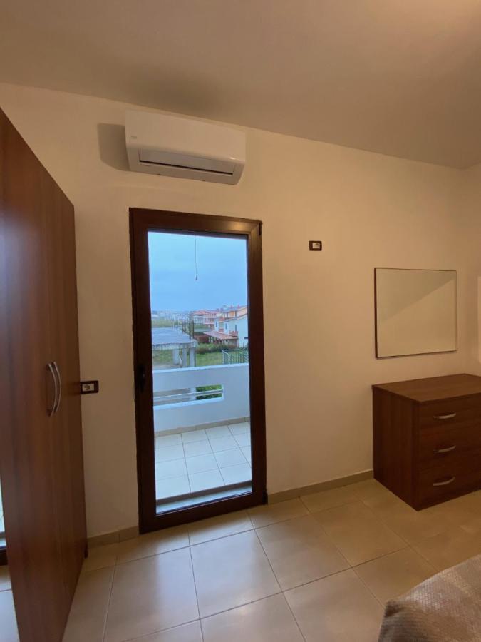 Vila Bali Durres Bagian luar foto