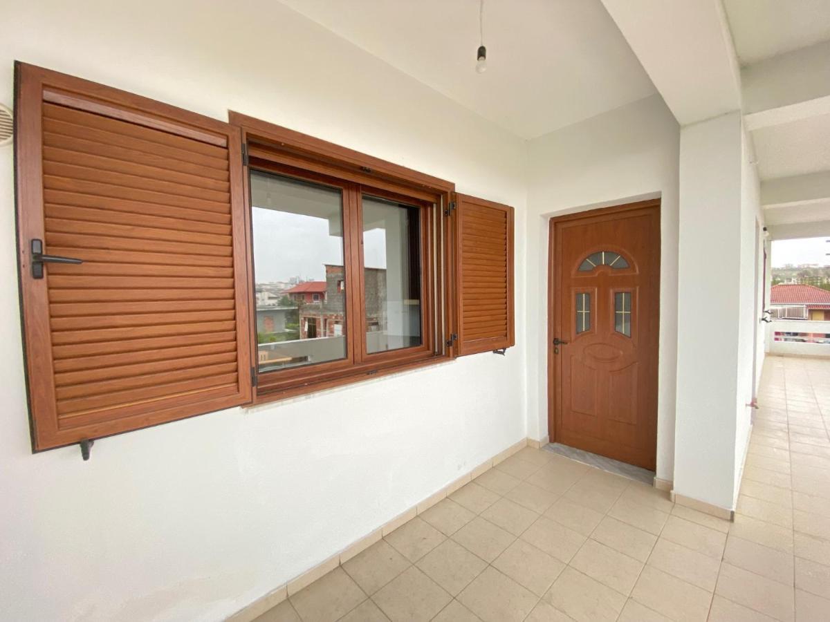 Vila Bali Durres Bagian luar foto