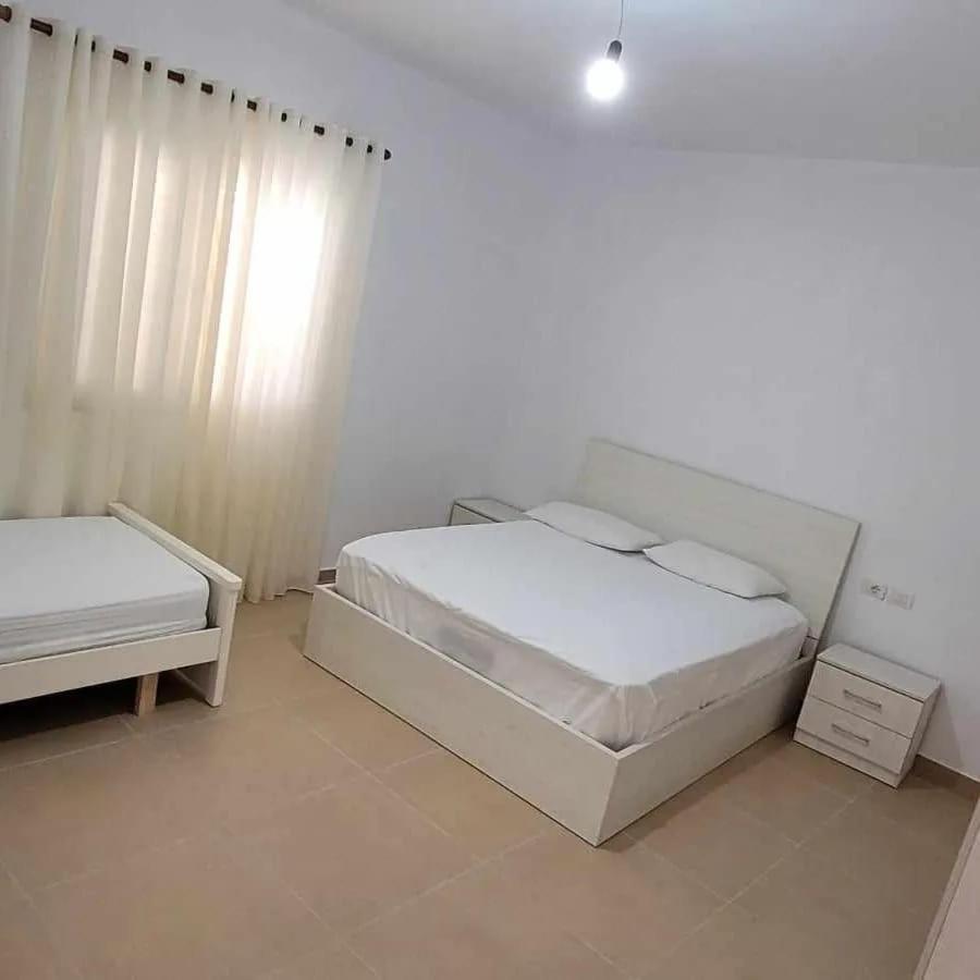 Vila Bali Durres Bagian luar foto