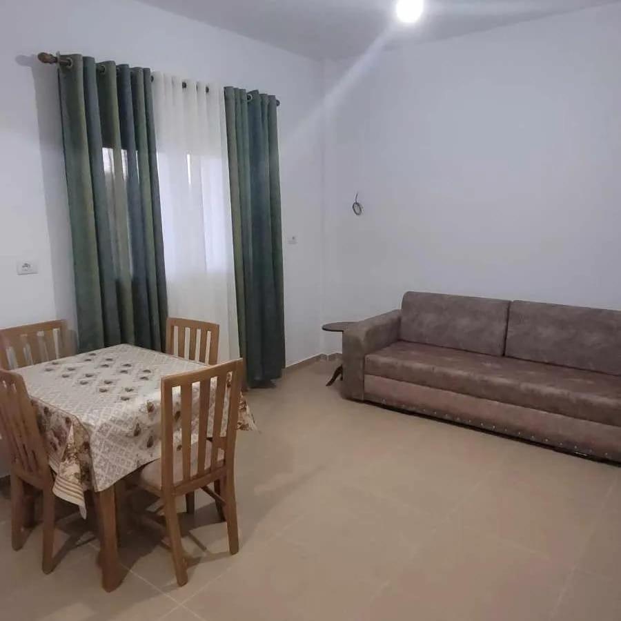 Vila Bali Durres Bagian luar foto